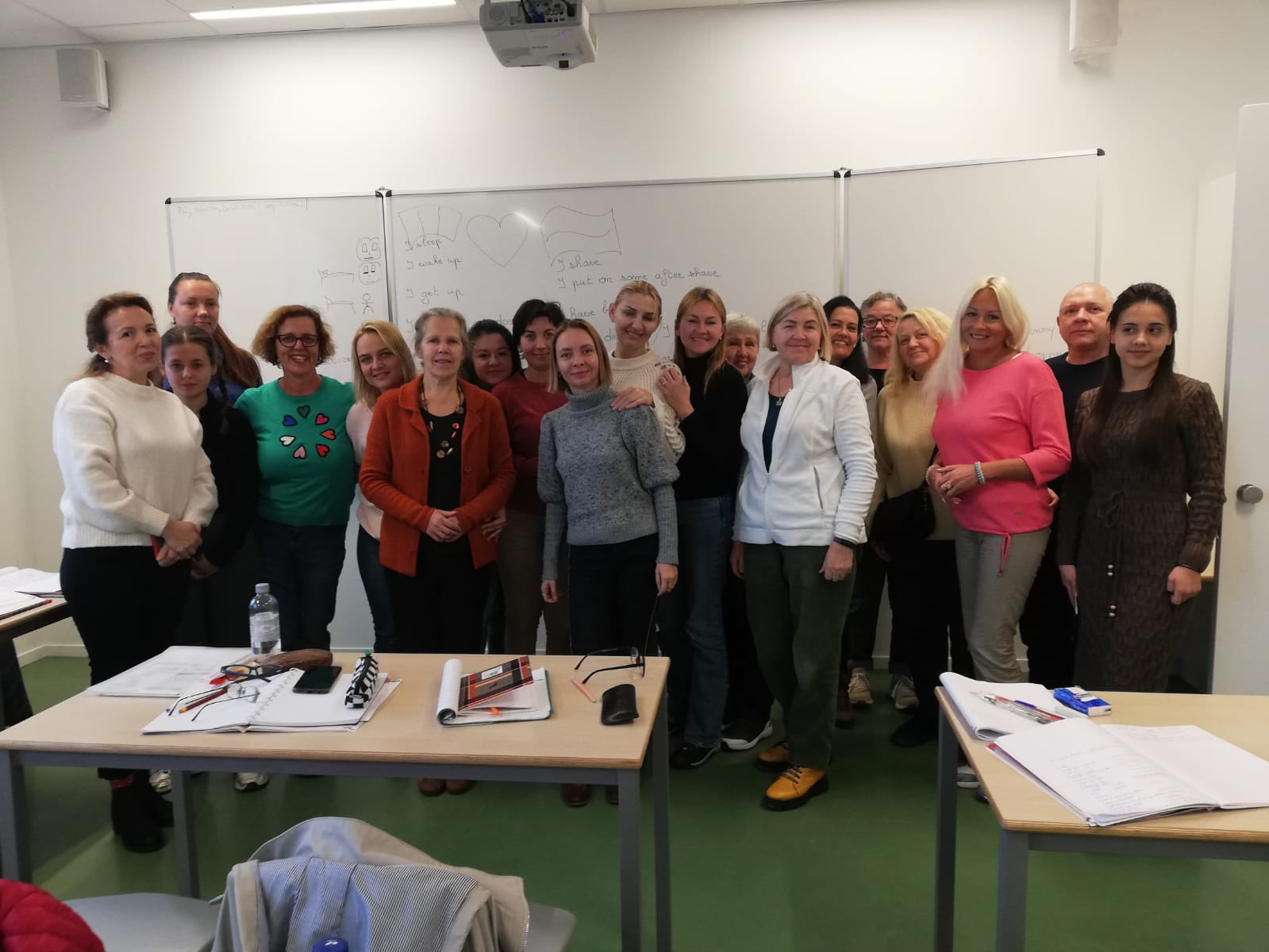 Collega’s Saro en Charo van Erasmus+  op bezoek bij de talen van Crescendo CVO