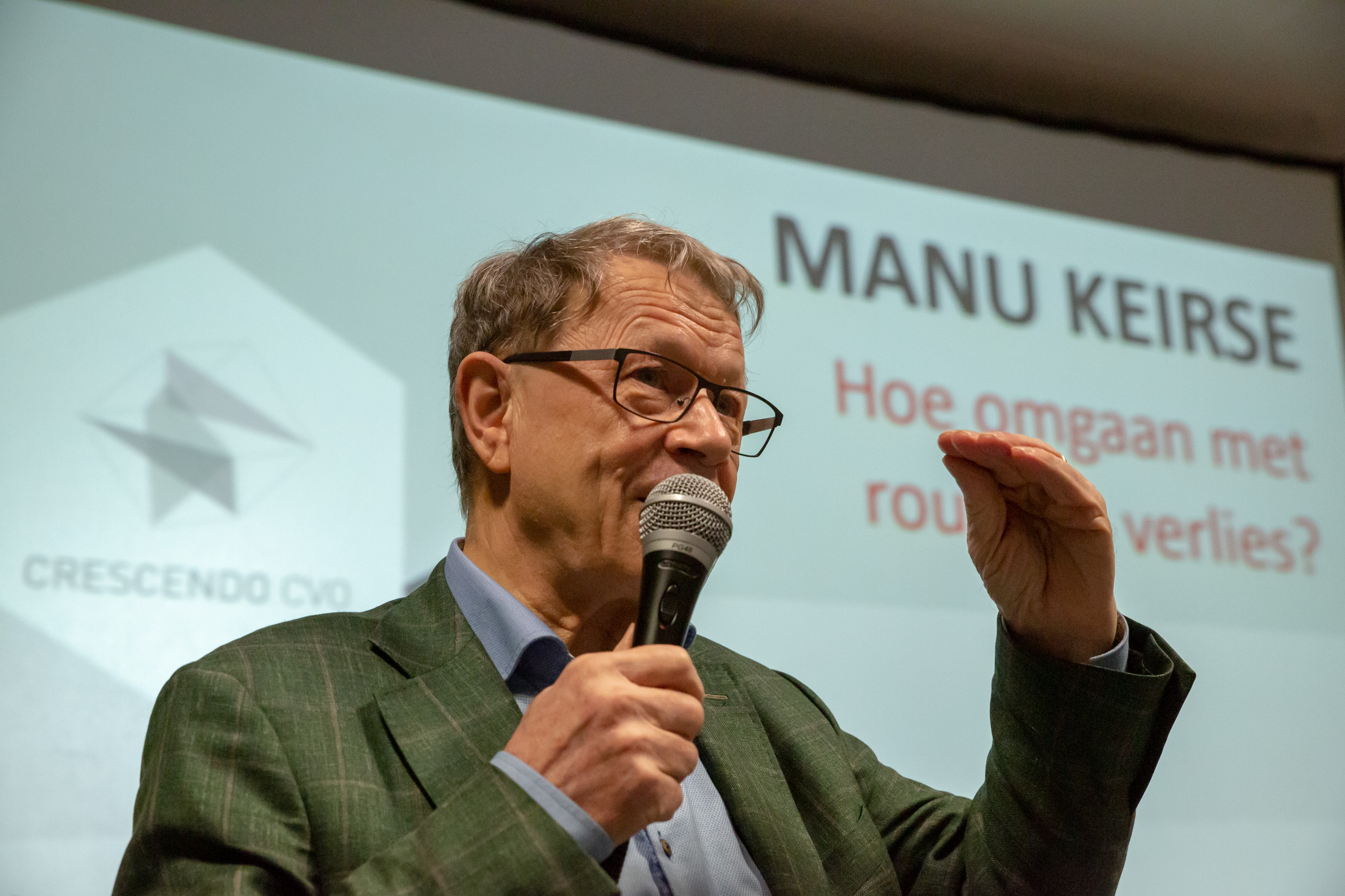 Grote opkomst voor lezing Manu Keirse in Crescendo CVO