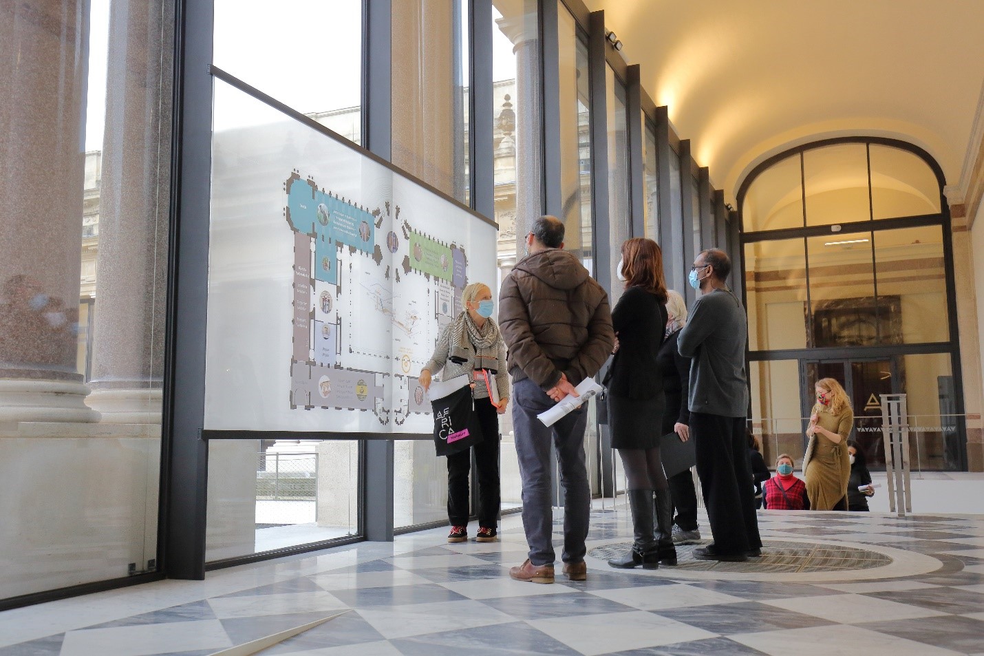 Nederlands oefenen in het Africamuseum: interactieve rondleiding