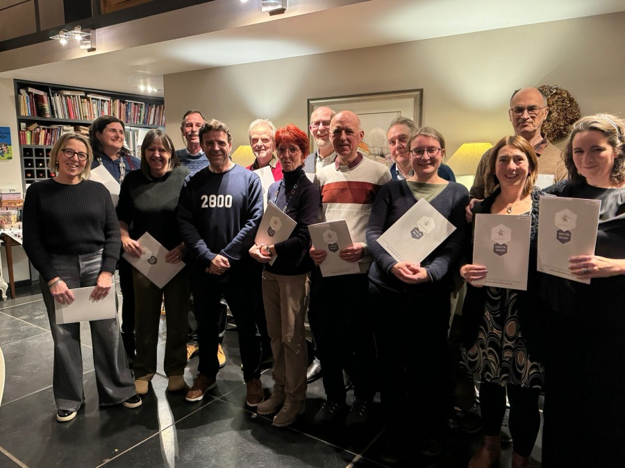 Eerste gediplomeerde stadsgidsen van Mechelen zwaaien af