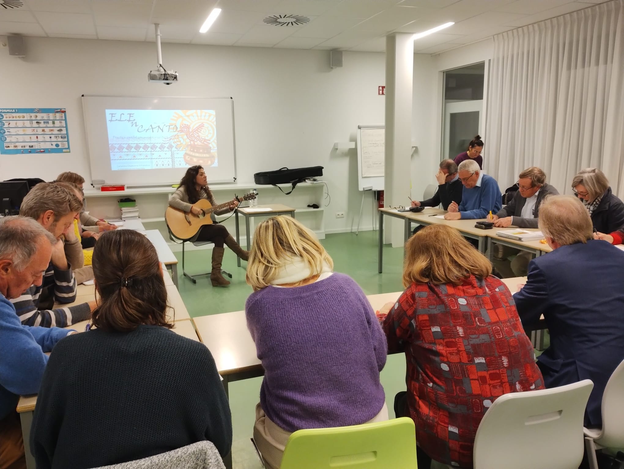 De Consejería de Educación de España werkt opnieuw samen met Crescendo CVO onder het motto "Leer en beleef!