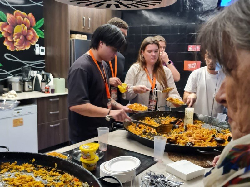 Paella.jpeg